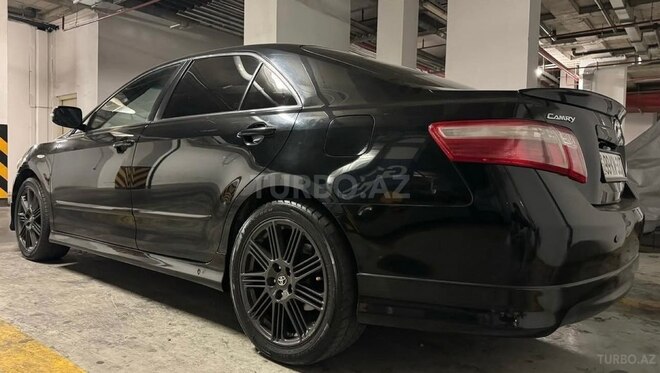 Toyota Camry-4