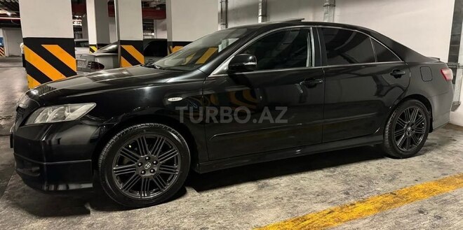 Toyota Camry-6