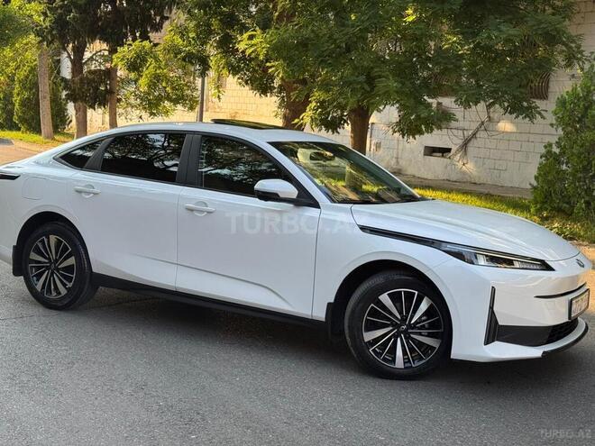 Changan Qiyuan A05-10