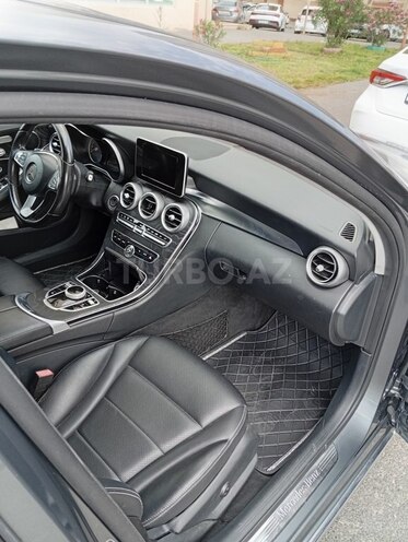 Mercedes C 300-4