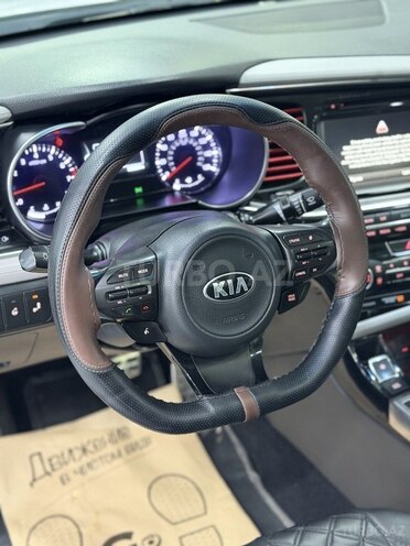 Kia Optima-17