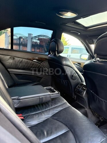 Mercedes E 220-6