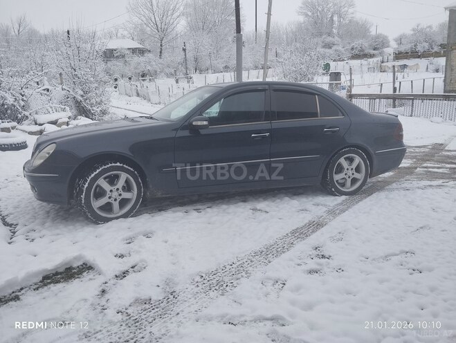 Mercedes E 220-9