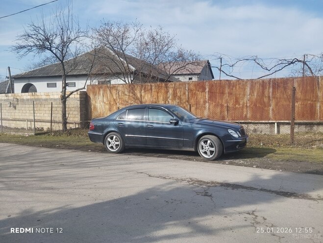 Mercedes E 220-8
