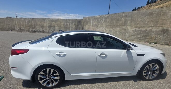 Kia Optima-12