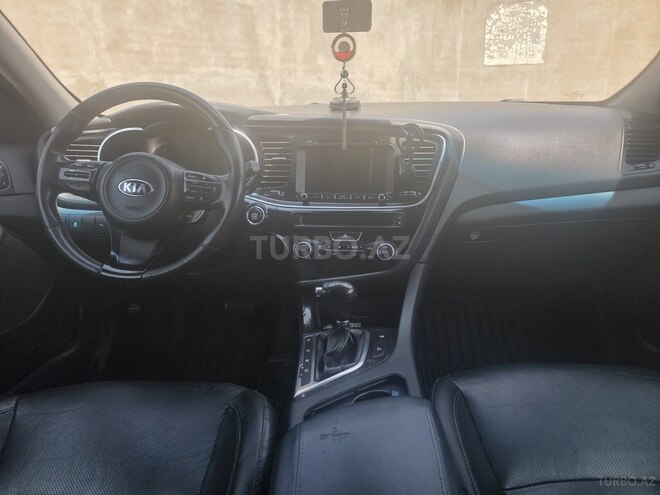 Kia Optima-21