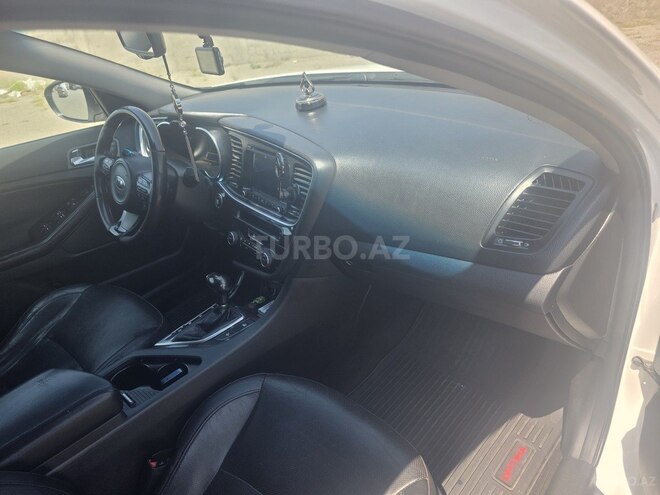 Kia Optima-19