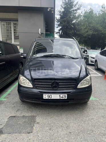Mercedes Viano-1