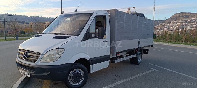 Ford Transit-9