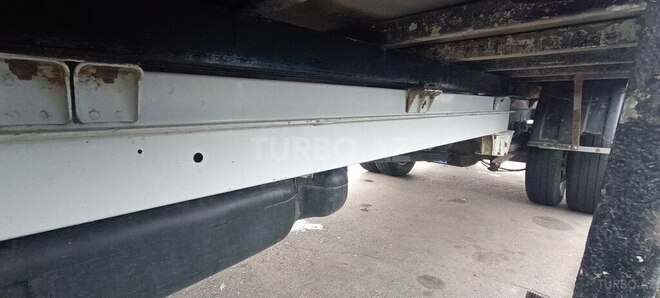 Ford Transit-17