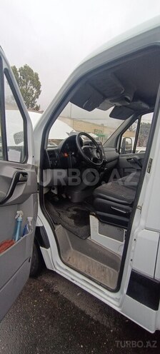 Ford Transit-19