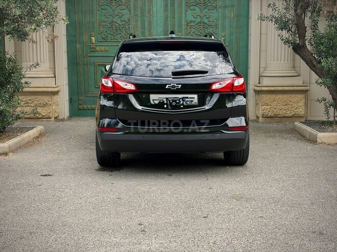 Chevrolet Equinox-5
