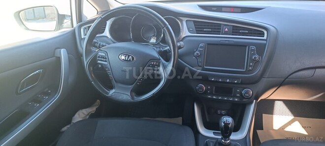 Kia Ceed SW-3