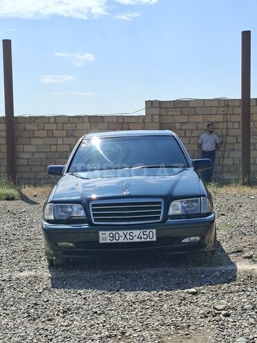 Mercedes C 240-3