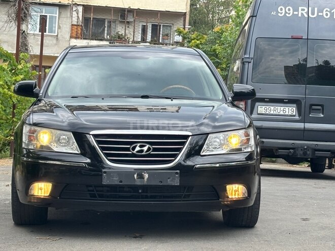 Hyundai Sonata-1