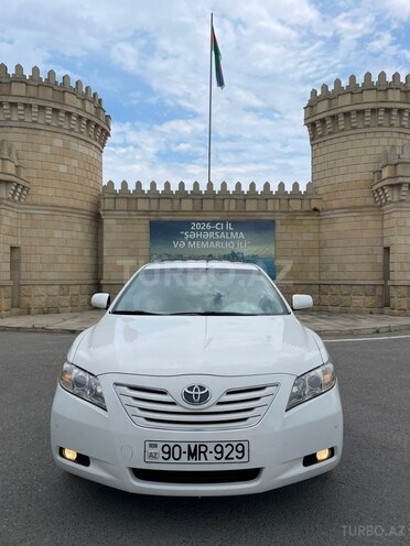 Toyota Camry-1