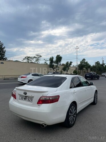 Toyota Camry-6