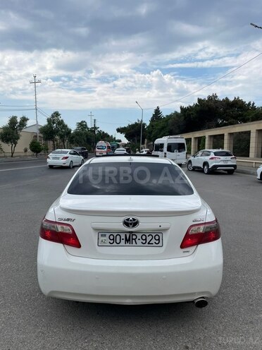 Toyota Camry-4