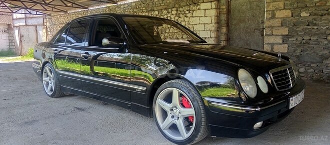 Mercedes E 230-18