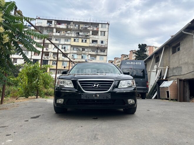Hyundai Sonata-9