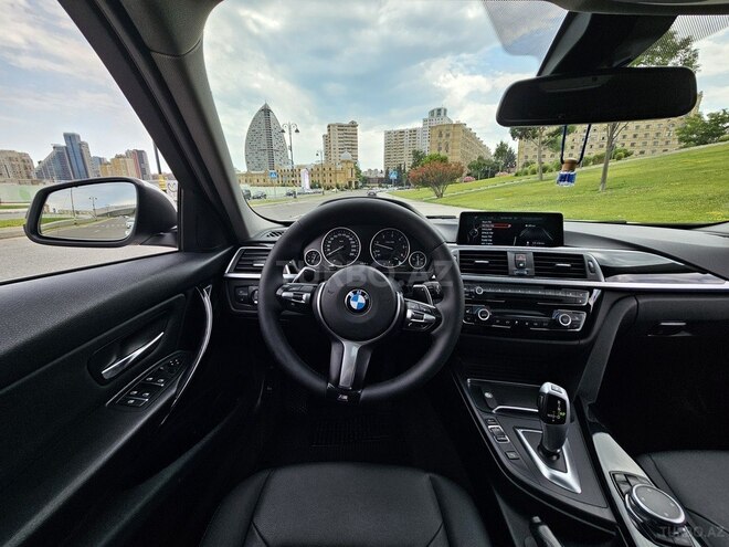 BMW 320d-14
