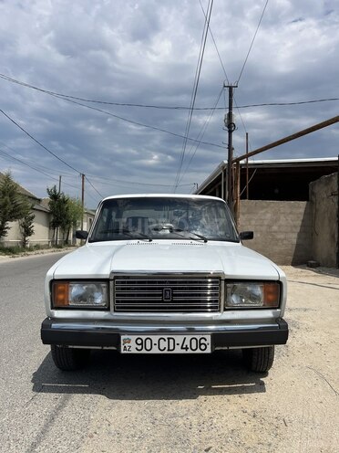 LADA (VAZ) 2107-1