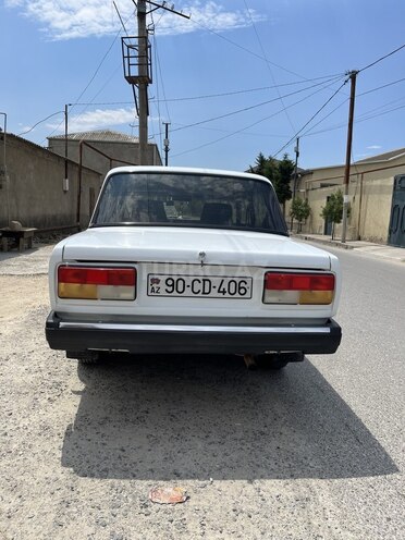 LADA (VAZ) 2107-2
