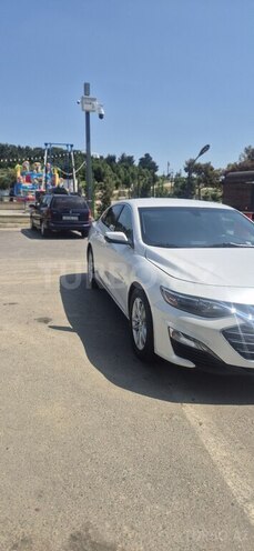 Chevrolet Malibu-3