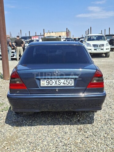 Mercedes C 240-9