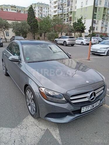 Mercedes C 300-1