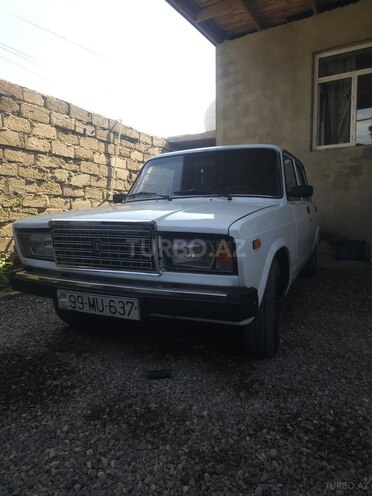 LADA (VAZ) 2107-1