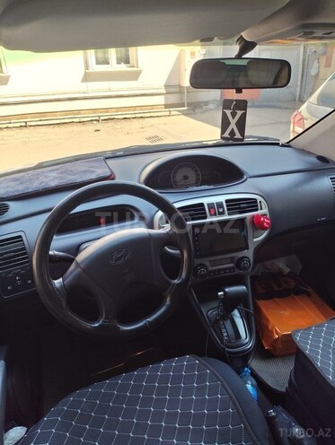 Hyundai Matrix-2