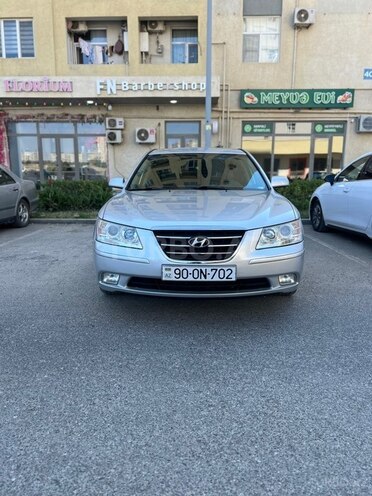 Hyundai Sonata-1