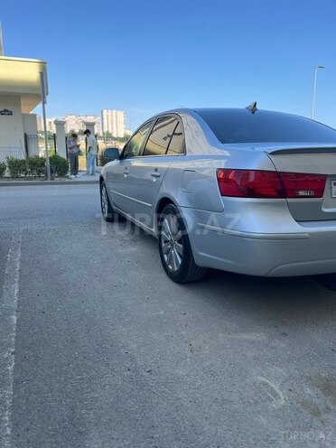Hyundai Sonata-5