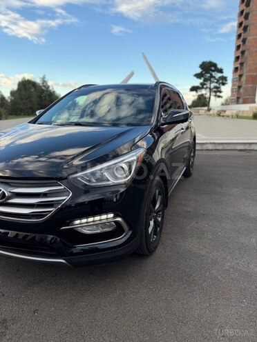 Hyundai Santa Fe-6