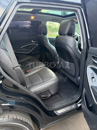 Hyundai Santa Fe-11