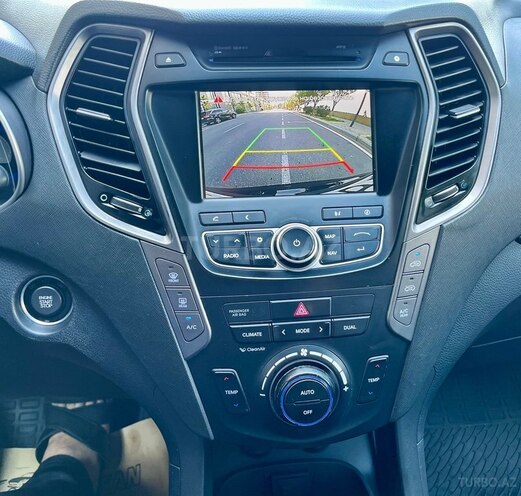 Hyundai Santa Fe-18