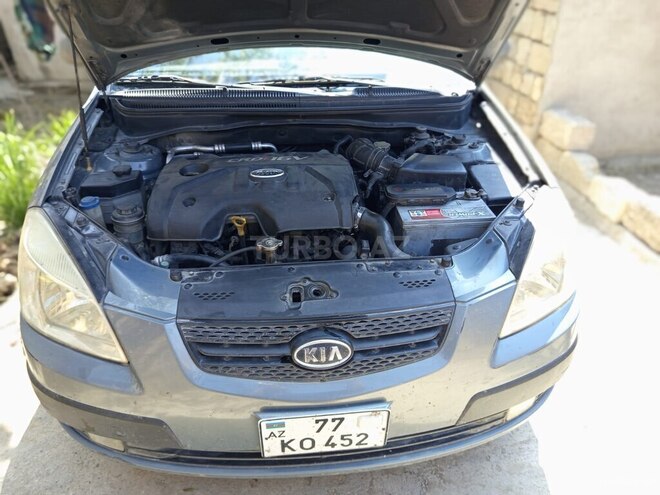 Kia Rio-2