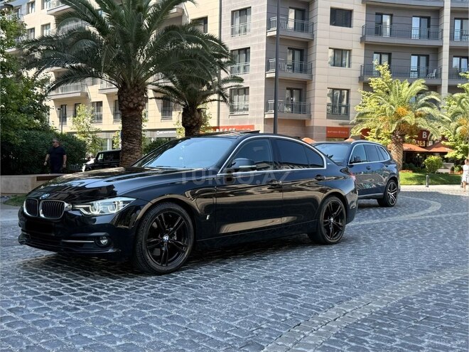 BMW 330e-9