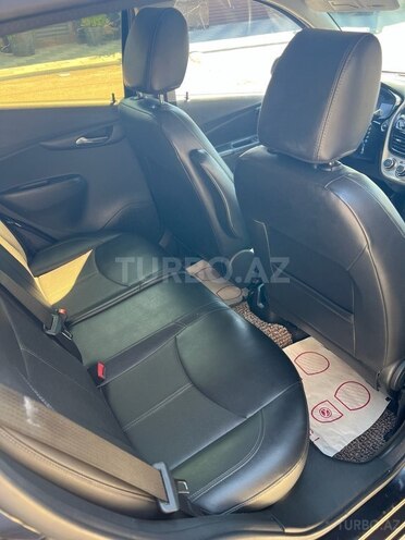 Chevrolet Spark-10
