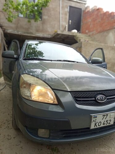 Kia Rio-11