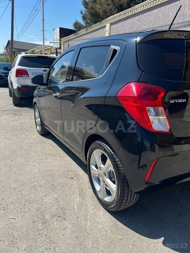 Chevrolet Spark-4