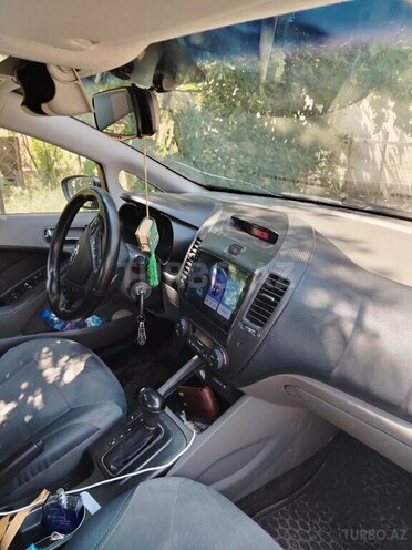 Kia Cerato-3