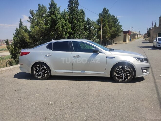 Kia K5-8