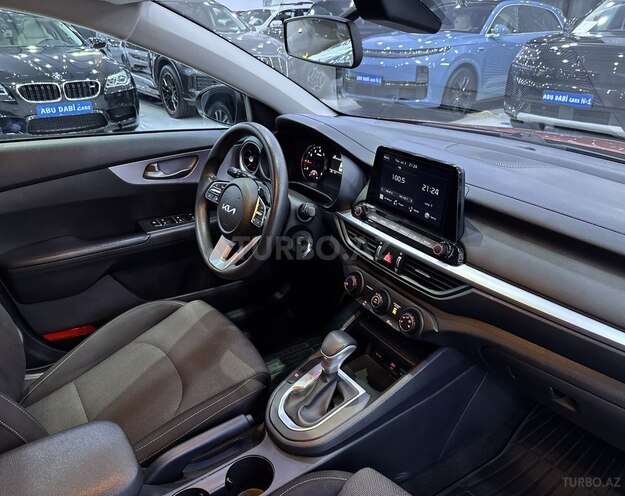 Kia Forte-10