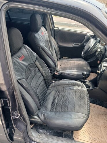 Opel Astra-7
