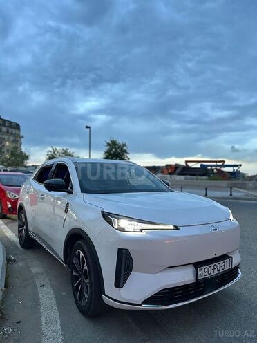 Changan Qiyuan A05-2