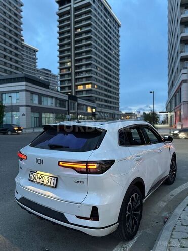 Changan Qiyuan A05-4