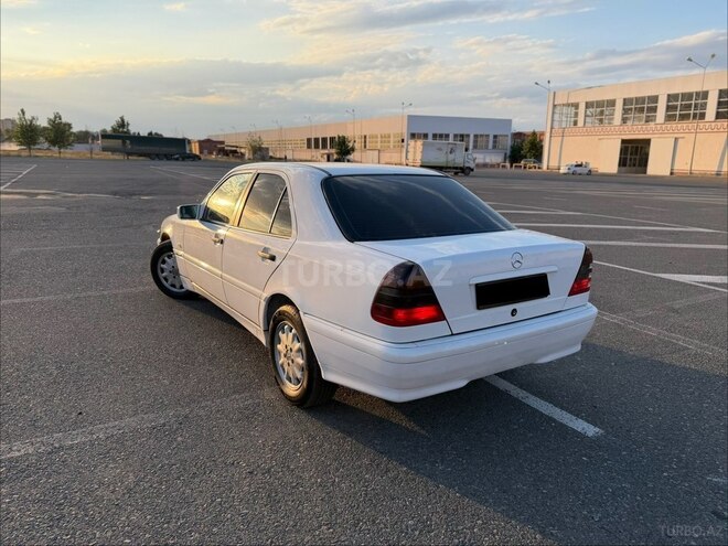 Mercedes C 220-6
