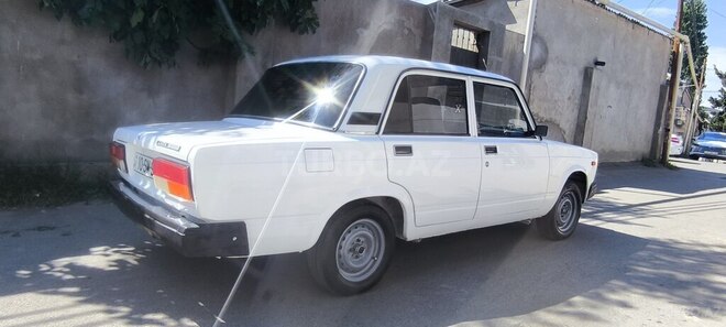 LADA (VAZ) 2107-8